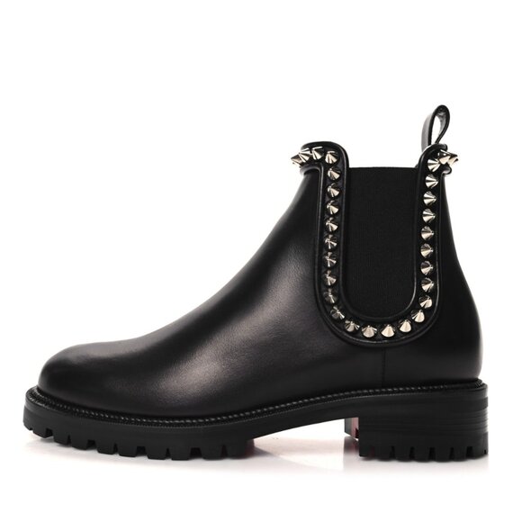 NWT Christian Louboutin Capahutta Chelsea Boots Black Calf Leather Silver Spikes - Picture 1 of 11